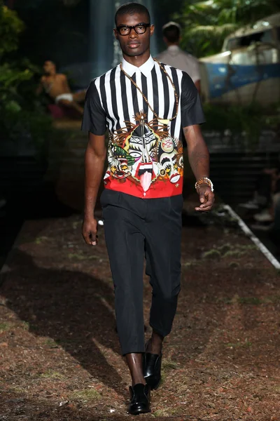 Look 31